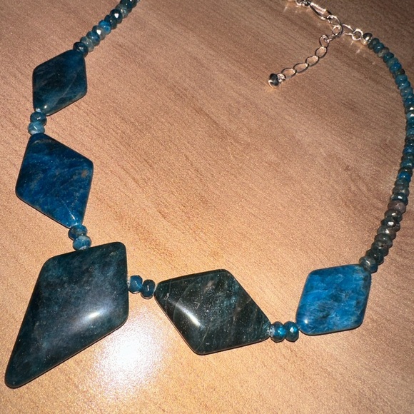 Blue apatite diamond shaped beaded necklace by Jay King - Picture 3 of 8